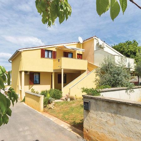 Amazing Apartment In Medulin With Wifi Buitenkant foto